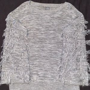 New York & Company Crew Neck Sweater; Gray, Size M